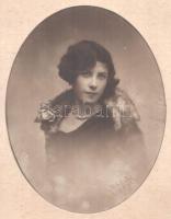 cca 1920 Eger, Gráf Rudolf fényképész műtermében készült vintage fotó, ezüst zselatinos fotópapíron,...