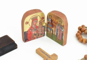 3 db kegytárgy: feszület, rózsafüzér, fa ikonutánzat