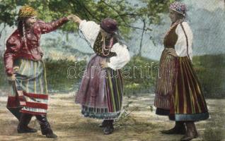 Russian-Polish folkwear and dance (EK)