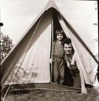 cca 1960-1970-es évek, Sinka Antal (?-?) fényképész és fotóriporter hagyatékából 13 db vintage NEGAT...