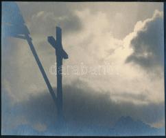 cca 1925 Spitzer László budapesti fotóművész hagyatékából 1 db vintage fotóművészeti alkotás, ezüst zselatinos fotópapíron, jelzés nélkül, 17x21 cm