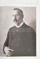 Eötvös Loránd emlékalbum. Az Eötvös Loránd Tudományegyetem és a Magyar Tudományos Akadémia megbízásá...