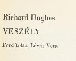 A sötét torony. 25 hangjáték. Vál. és a jegyzeteket írta: Gábor Viktor. Fordították többen, közte Os...