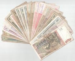 Jugoszlávia 1965-1993. 10D-100.000D (20x) T:F-G közte szakadás
Yugoslavia 1965-1993. 10 Dinara - 10...