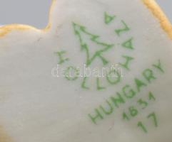 Hollóházi olvasó lányok. Terv.: Káldor Aurél. kézzel festett, jelzett, hibátlan. m: 14,5 cm