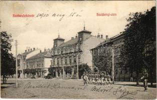 1910 Székesfehérvár, Széchenyi utca, katonák