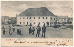 1906 Németpróna, Deutsch-Proben, Nemecké Právno, Nitrianske Pravno; Városház, csendőrök / gendarme in front of the town hall (Rb)