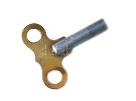 Szekrényóra, (kandallóóra) XVIII. sz. Nyitra. Joseph Flory in Neutra órásmester felirattal, felesütő...