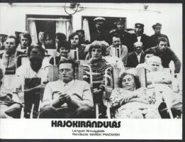 cca 1970 ,,Hajókirándulás" című lengyel filmvígjáték jelenetei és szereplői, 5 db vintage produ...