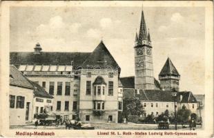 1933 Medgyes, Mediasch, Medias; Liceul St. L. Roth / Stefan Ludwig Roth-Gymnasium / Stefan Ludwig Roth gimnázium, Alfred Gutt üzlete. E. Fischer kiadása. Foto F. Theil / grammar school, shops (fl)