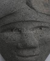 Pistyur Imre (Csobánka, 1953-): Szitakötő. Faragott és pácolt vulkáni kő, jelzés nélkül, hibátlan, 2...