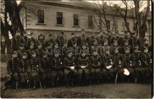 1939 Tolna, Fe. tiszti tanfolyam katonák csoportképéve. Hideg János fényképész photo (ragasztónyomok / gluemarks)