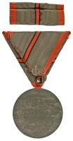 1918. "Sebesültek Érme" Zn kitüntetés egy sebesülés után járó modern mellszalaggal, szalag...