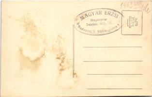 Budapest, IBUSZ Autókörjárat autóbuszos kirándulás. Magyar Erzsi fényképész, photo (fl)