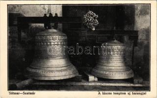 Szatmárnémeti, Szatmár, Satu Mare; A láncos templom új harangjai. Szécsen Zoltán felvétele. Béres Károly kiadása / the new church bells (gyűrődés / crease)