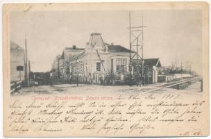 1902 Temesvár, Timisoara; Erzsébetváros, Dózsa utca, kerékpár, sorompó, vasúti átkelő és őrház. Polatsek-féle kiadása / Elisabetin street view, bicycle, barrier, railway crossing (EK)