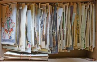 Régi motívum lapok közte Stengel, újév, karácsony, húsvét, kutya, macska, színészek, stb. kb 580 db....