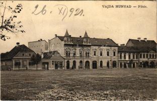 1921 Vajdahunyad, Vajda-Hunyad, Hunedoara; Fő tér, Tóth Ede és Licker Viktor üzlete, gyógyszertár / main square, pharmacy, shops