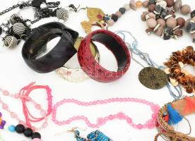 Vegyes bizsu tétel, kb. 1 kg