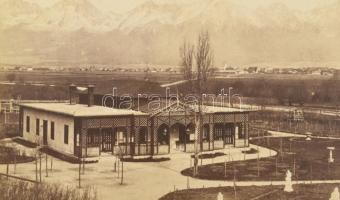 cca 1880 A Magas Tátra Husz-park felől, keményhátú fotó Divald Károly műterméből, hátulján feliratoz...