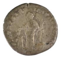 Római Birodalom / Róma / Marcus Aurelius 165. Denarius Ag (2,83g) T:F patina Roman Empire / Rome / M...