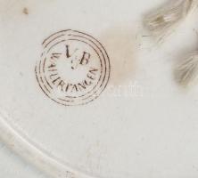 Villeroy & Boch kínaizáló fajansz tányér. Kézzel festett, jelzett, hibátlan d: 20 cm