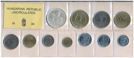 1995. 10f-200Ft (11xklf) érmés forgalmi sor fóliatokban, benne 1995. 200Ft Ag Deák T:UNC Adamo FO28