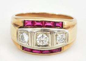 14K arany (Au) gyűrű, 3 db gyémánttal (össz 0,5ct) és rubinnal ékítve, a kövek 9K betétben, méret: 5...