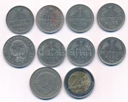 NSZK / Németország 1950-1993. 1M Cu-Ni (7db/6xklf) + 1977-1990. 2M (2xklf) + 2017. 2E T:XF,VF közte ph, karc FRG / Germany 1950-1993. 1 Mark Cu-Ni (7pcs/6xdiff) + 1977-1990. 2 Mark (2xdiff) + 2017. 2 Euro C:XF,VF edge error, scratch