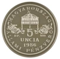 Bognár György (1944-) 1986. "Magyarország - Állami Pénzverő - 5 uncia 1986" Ag emlékérem d...