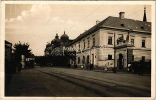 Nagyvárad, Oradea; Horthy Miklós tér, Általános kereskedelmi bank / square (ragasztónyom / gluemark)