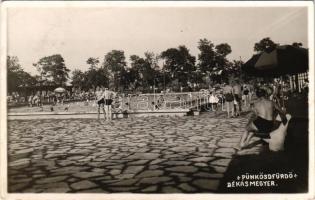 1942 Budapest III. Békásmegyer, Pünkösdfürdő strand, fürdőzők. Foto Gegess