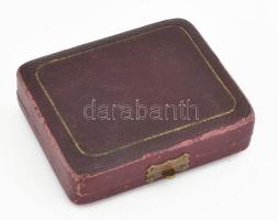 Braunswetter János, Szeged 14k arany (Au) női zsebóra. Díszített tok, porvédőn jelzett, Hibátlan szá...