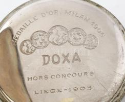 Doxa zsebóra fém tokkal, működő szerkezettel, számlapon repedésekkel d: 50 mm