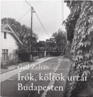 Gaál Zoltán: Írók, költők utcái Budapesten. A szerző által ALÁÍRT példány. 2010, Folpress. Fekete-fehér fotókkal illusztrált. Kiadói papírkötés, foltos.