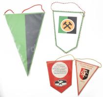 4 db magyar és külföldi asztali zászló, 17 - 32 cm