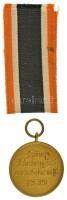 Német Harmadik Birodalom 1939. "Háborús Érdemérem" bronz kitüntetés eredeti mellszalaggal ...