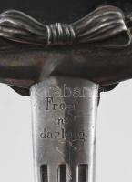 1905 Ezüst (Ag) kézitükör "Christmas 1905" és "From my darling" feliratokkal, je...