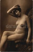 Erotikus meztelen hölgy / Erotic nude lady. A.N. Paris 519. (non PC)
