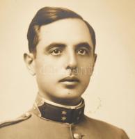 cca 1920 Ajtony (Ajvász) Artúr katonai portréfotója és soproni katonai iskolás tablója 34x26 cm, 26x...