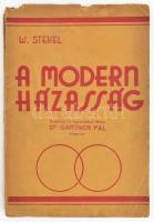 Stekel, Wilhelm: A modern házasság. Ford. és jegyzetekkel ellátta: Dr. Gartner Pál. Bp., [1931], Novák Rudolf és Társa. Kiadói egészvászon-kötés, kissé kopott