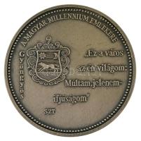 Szabó Tamás (1952-) 2000. "A Magyar Millennium emlékére - Gyöngyös, 2000. / "Ez a város az...