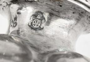 Ezüst(Ag) sószóró, jelzett, m: 13 cm, nettó: 103,5 g