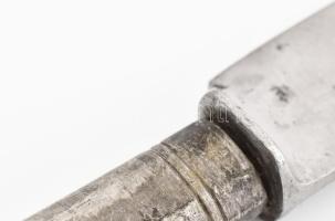 Ezüst(Ag) nyelű kés, jelzett, h: 24,5 cm, bruttó: 89 g