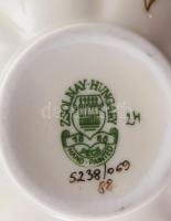 Zsolnay virágmintás hólyagos váza, jelzéssel, hibátlan, m: 11 cm