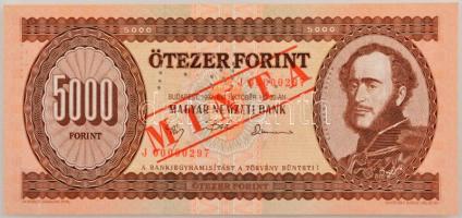 1992. 5000Ft "J 00000297" sorszámmal, piros "MINTA" felülnyomással és ferde perforációval, nyomdai papírránccal T:UNC Hungary 1992. 5000 Forint with "J 00000297" serial number, with red "MINTA" (SPECIMEN) overprint and oblique perforation, with printing crease C:UNC  Adamo F50M