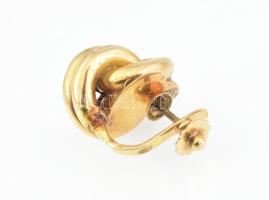 Arany (Au) 14K fülbevalópár, jelzett, nettó: 6,2 g