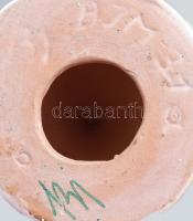 BJM jelzéssel: angyalka, mázas kerámia, jelzett, hajzálrepedéssel 11 cm