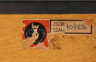 Budapest Budavár. Iparművészeti cigarettás doboz, kétosztatú fa betéttel. Kopott, 19x12 cm