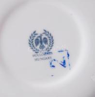 Hollóházi Erika mintás porcelán mokkás készlet. Jelzett, kis kopásokkal, rózsákon kis pattogzásokkal...